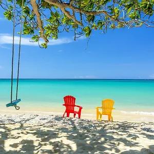 Hotel Sand And Tan Beach, Ocho Rios