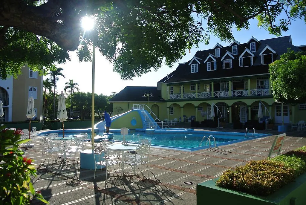 Beach Studio 30 Ocho Rios
